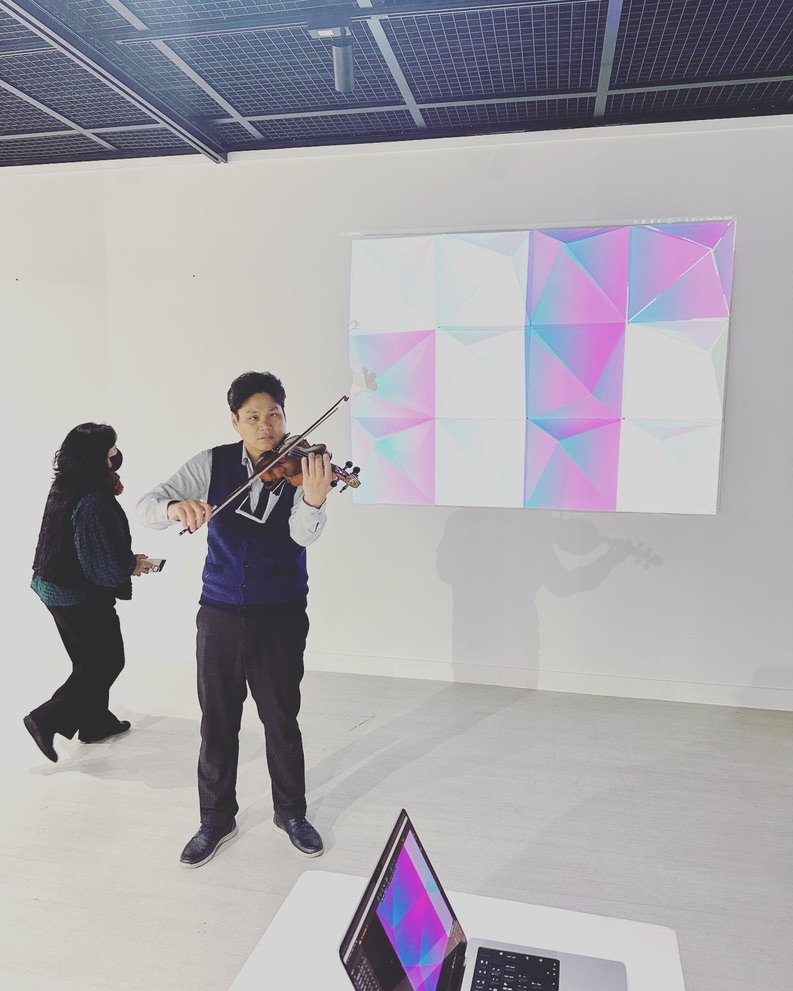 Live performance and interactive installation